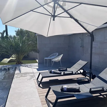 Sublime Avec Piscine Vila